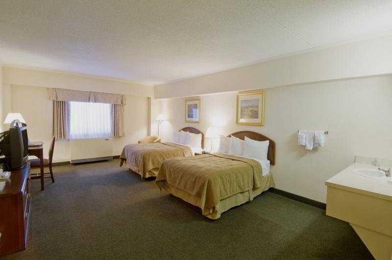 Hotel Courtyard By Marriott Regina Downtown Extérieur photo