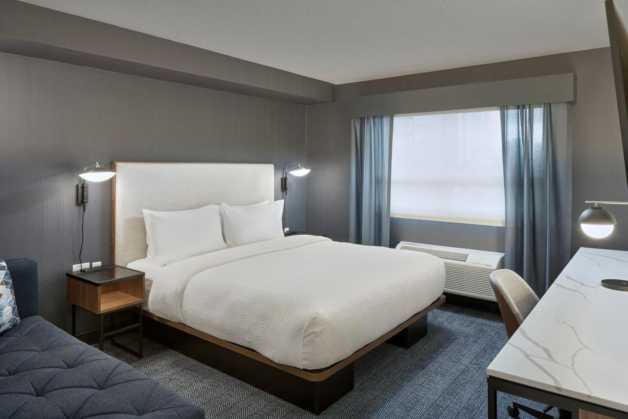 Hotel Courtyard By Marriott Regina Downtown Extérieur photo