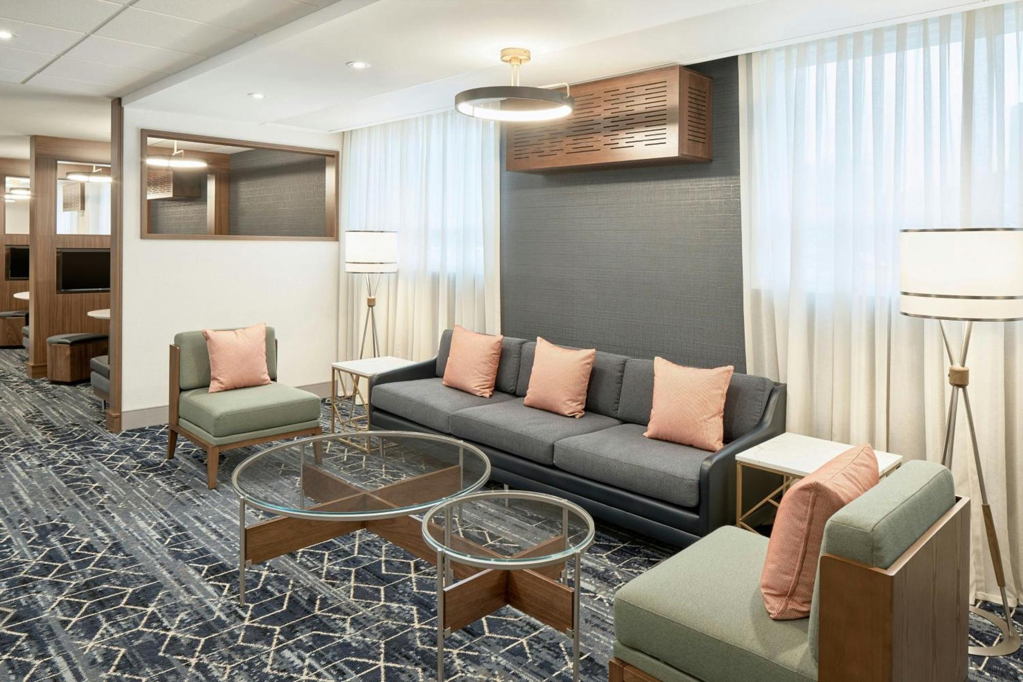 Hotel Courtyard By Marriott Regina Downtown Extérieur photo
