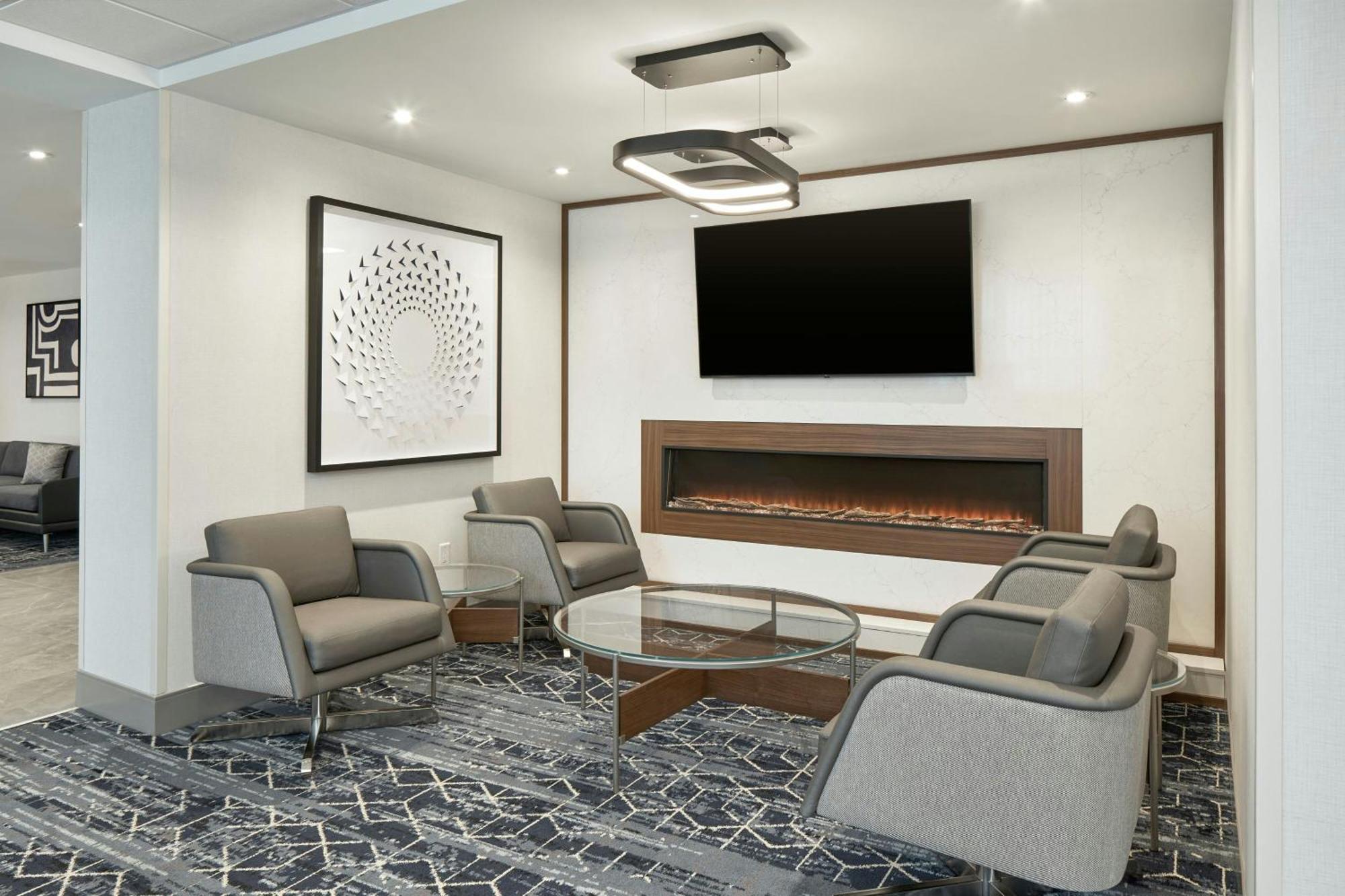 Hotel Courtyard By Marriott Regina Downtown Extérieur photo